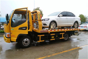 潮州附近拖车救援24小时服务热线